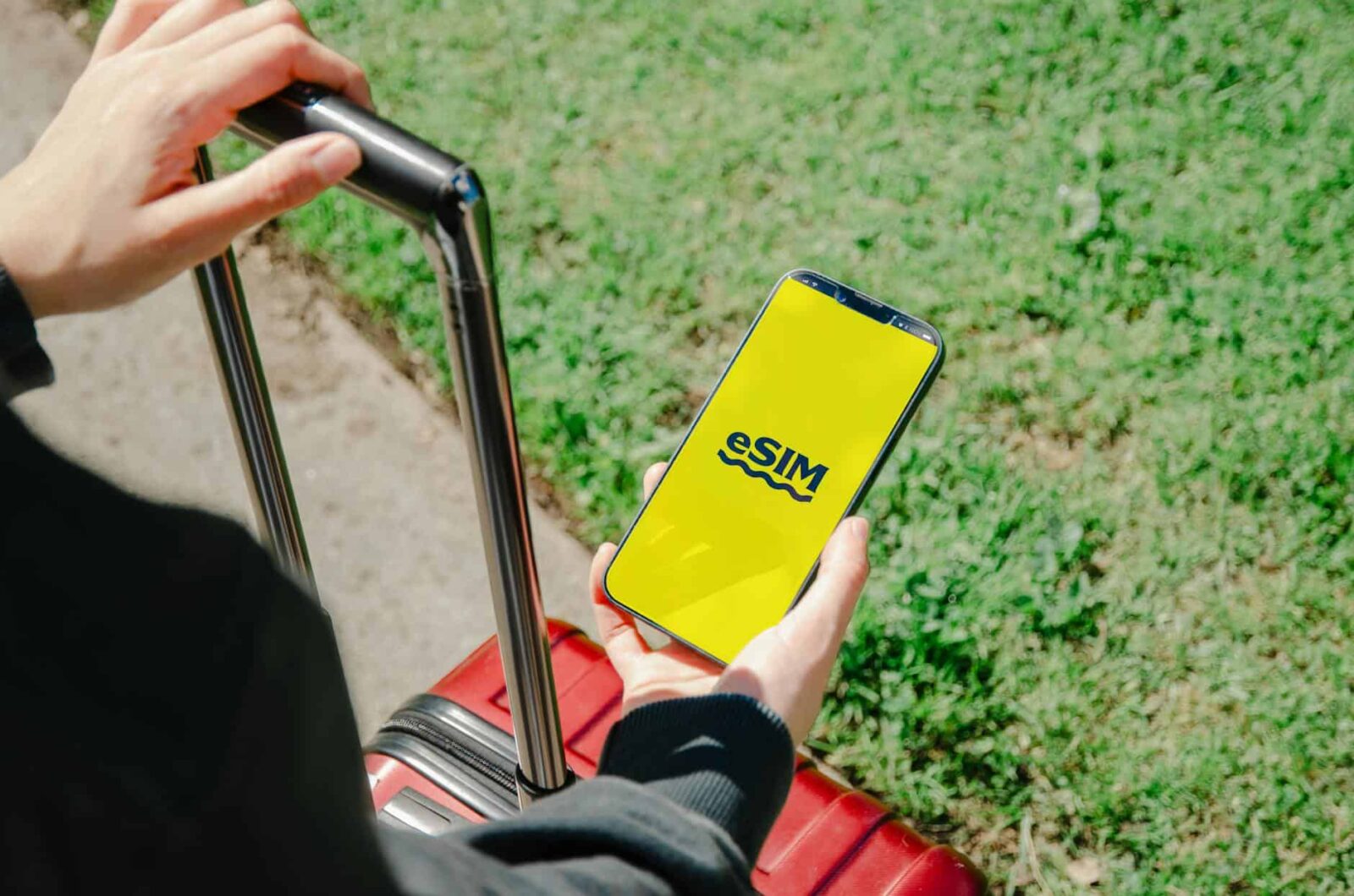 Best eSIMs for Europe Travel in 2026: Comparison of Airalo, Holafly, and Nomad