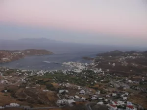 8 Αναξιοποίητα ελληνικά νησιά για να επισκεφτείς πριν πέσουν τα καλοκαιρινά πλήθη (Οδηγός Μάιος–Ιούνιος 2026)