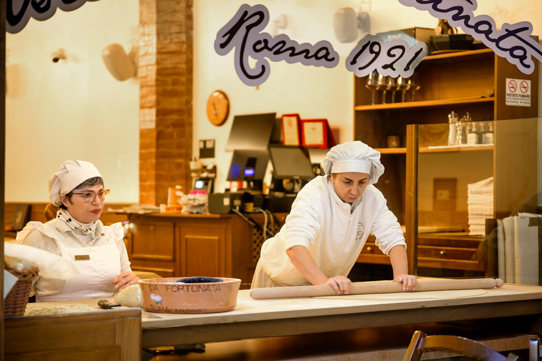 A Food Lover’s Guide to Bologna, Italy: 9 Dishes You Must Try in the Culinary Capital