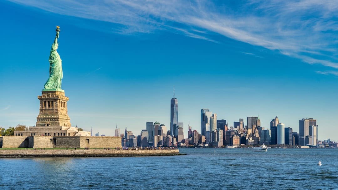 A local’s travel guide to New York City: what to eat, see an...