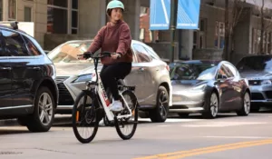 Legjobb elektromos kerékpárok (2026): ingázás, cargo és mountain bike válogatások utazóknak