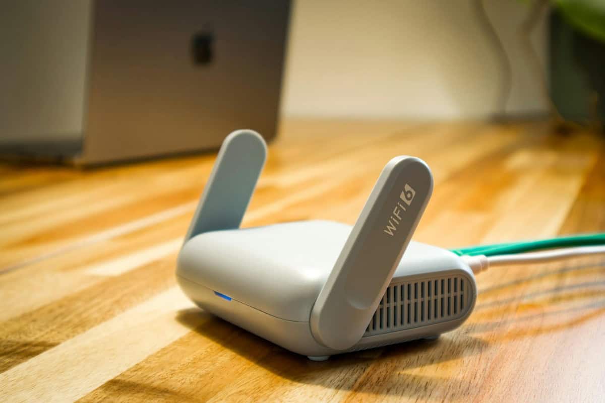 FCC: Router ban includes portable hotspots, but not phones with hotspot features