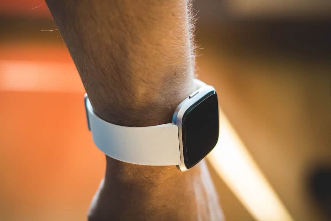 Fitbit Public Preview coming to more countries, adds VO2 Max, & US health records