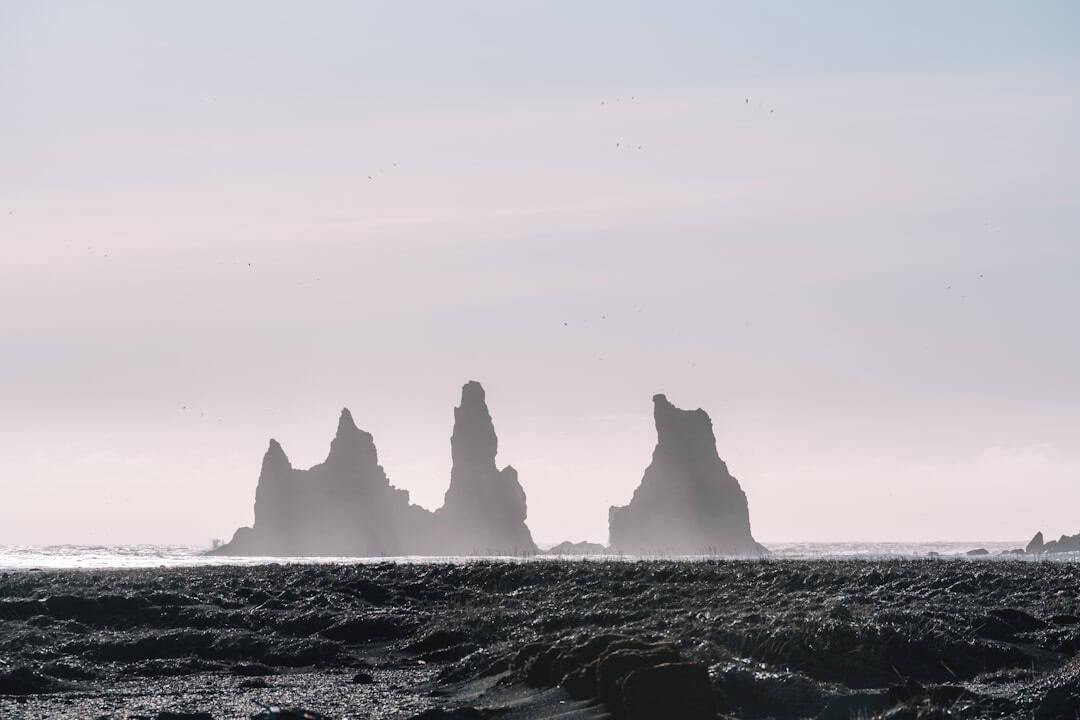 Iceland’s South Coast in Spring 2026: 8 Waterfalls and Scenic Stops You Can’t Miss