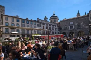 10 Food Festivals in Europe to Visit in Summer 2026 (Wine, Seafood & Street Eats)