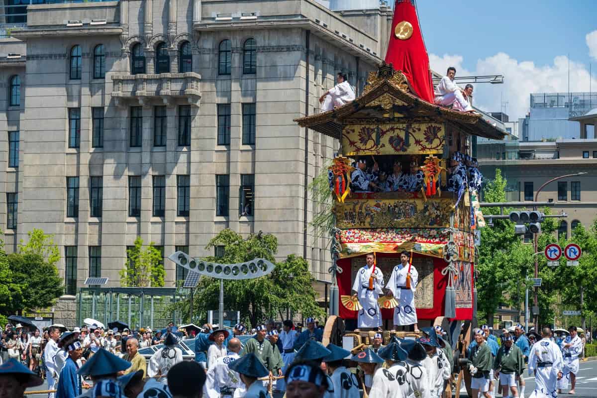 A First-Timer’s Guide to Kyoto in Summer: Festivals, Hidden Temples, and Local Eats