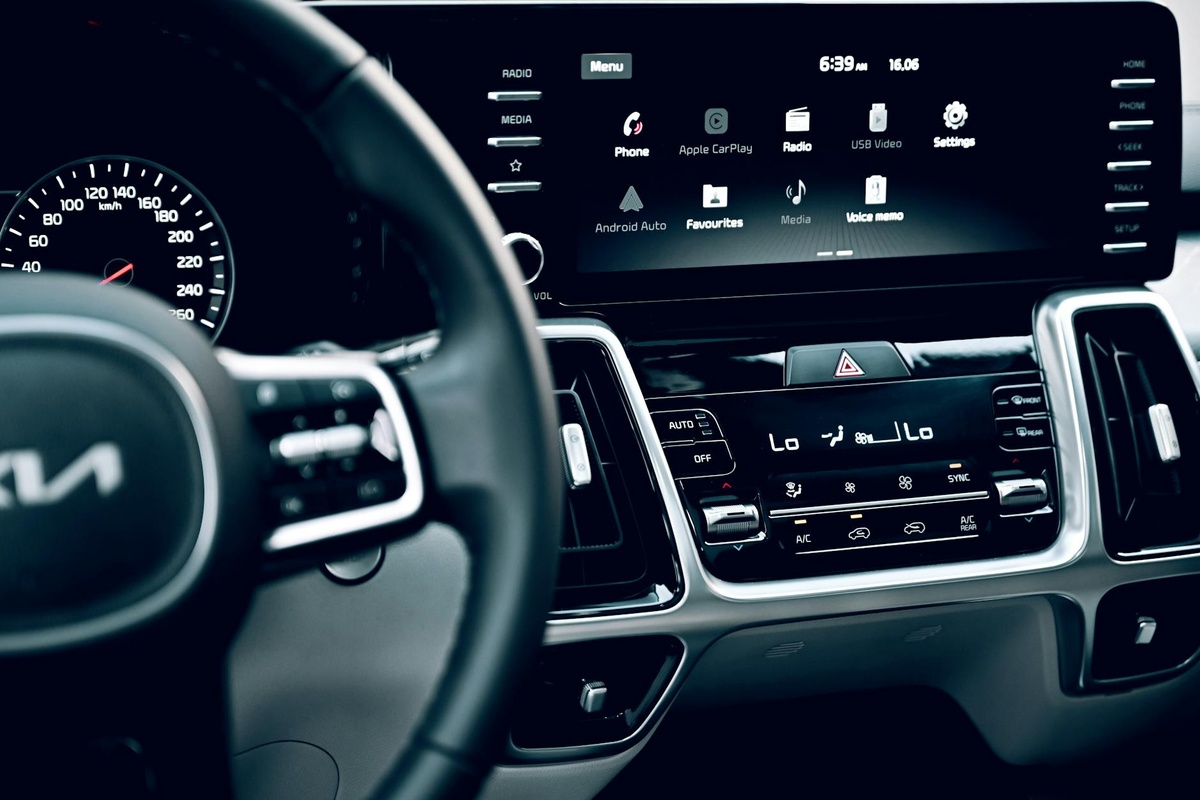 Android Auto is getting massive music app redesigns, starting with these apps [Gallery]