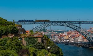 Portugal by Train: A Scenic 7-Day Rail Itinerary from Porto to the Algarve