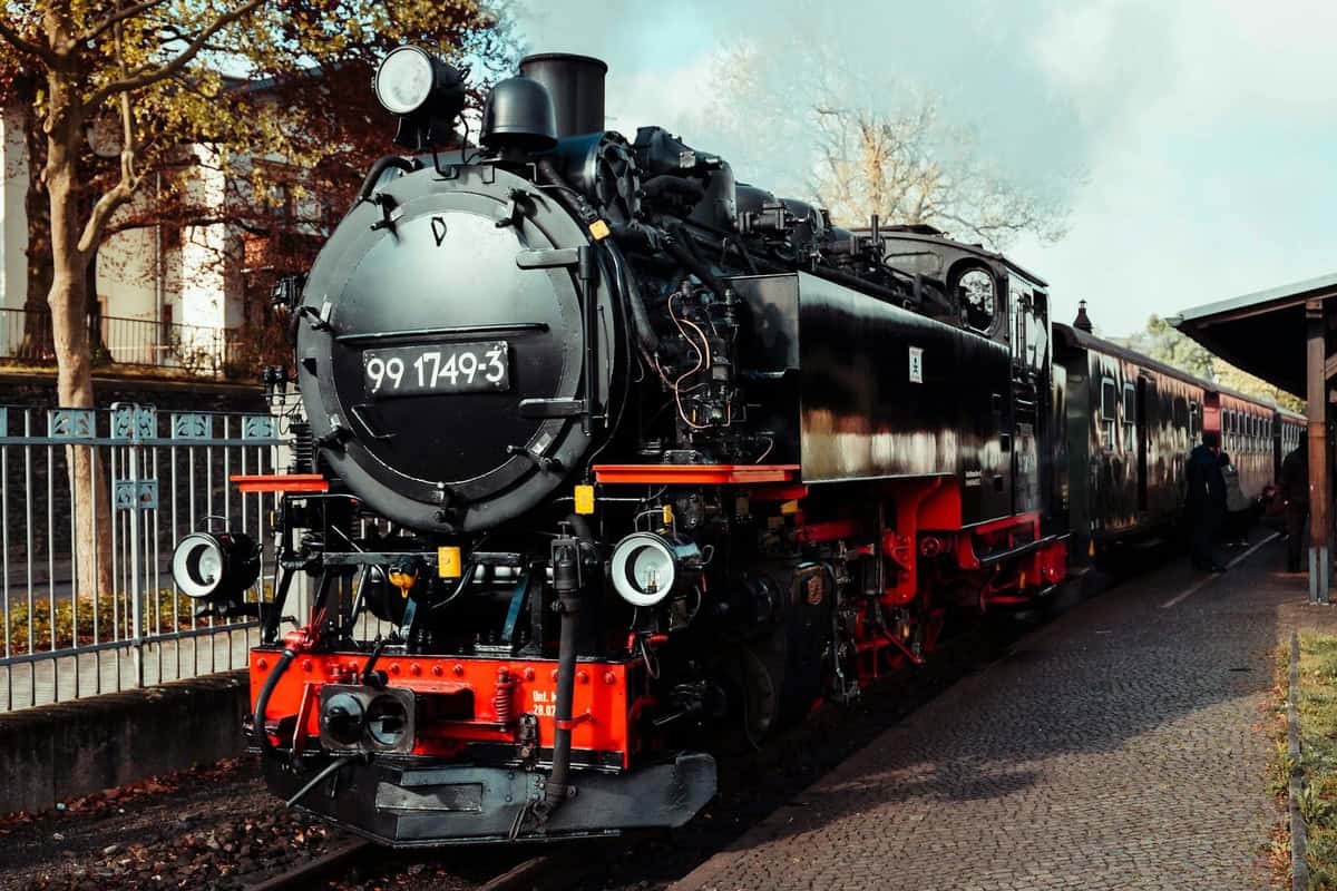 Raves, cruises and historic train rides: Where to watch the 2026 eclipse this August