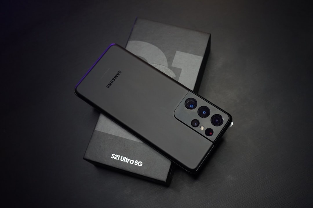 Samsung Galaxy phones get a new way to fill in as your US passport using CLEAR