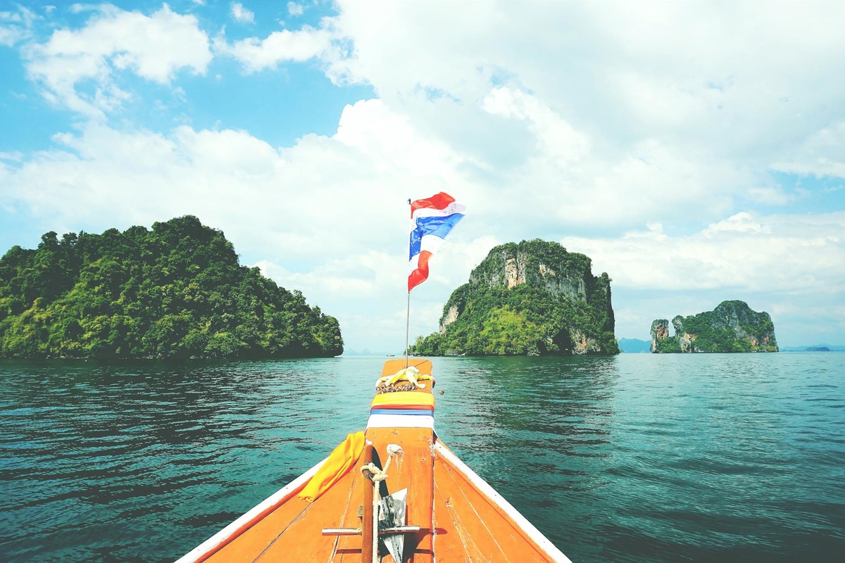 The Perfect 7-Day Thailand Island-Hopping Route (Phuket, Krabi & Koh Lanta)