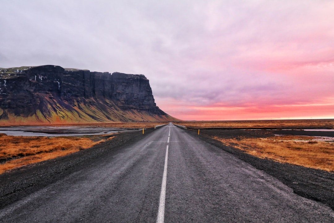 The Ultimate 5-Day Iceland Ring Road Mini-Itinerary for Summer Road Trips
