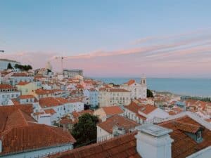 The Ultimate 5-Day Itinerary for Lisbon and Porto in Late Spring