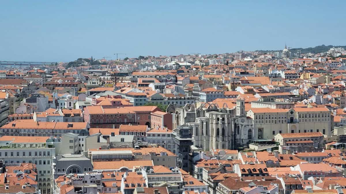 The Ultimate 5-Day Itinerary for Lisbon and Porto in Late Spring