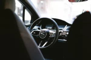 Το νέο robotaxi Ojai της Waymo μεταφέρει επιτέλους επιβάτες — τι πρέπει να ξέρουν οι ταξιδιώτες