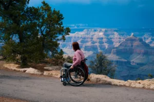 Πού να ταξιδέψετε για προσβάσιμες περιπέτειες στην Ευρώπη, σύμφωνα με τους ειδικούς