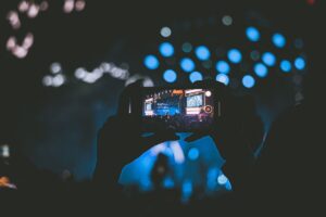DeepL Acquires Mixhalo: What Live-Event Translation Means for Travelers in Summer 2026