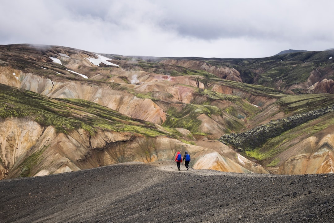 Hiking the Laugavegur Trail in Iceland: Permits, Huts, River Crossings, and a 4-Day Packing List