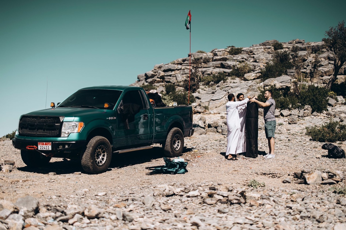 Oman Road Trip: 7 Days From Muscat to Jebel Shams and Wahiba Sands (4x4 Rental Costs + Wild Camping Rules)