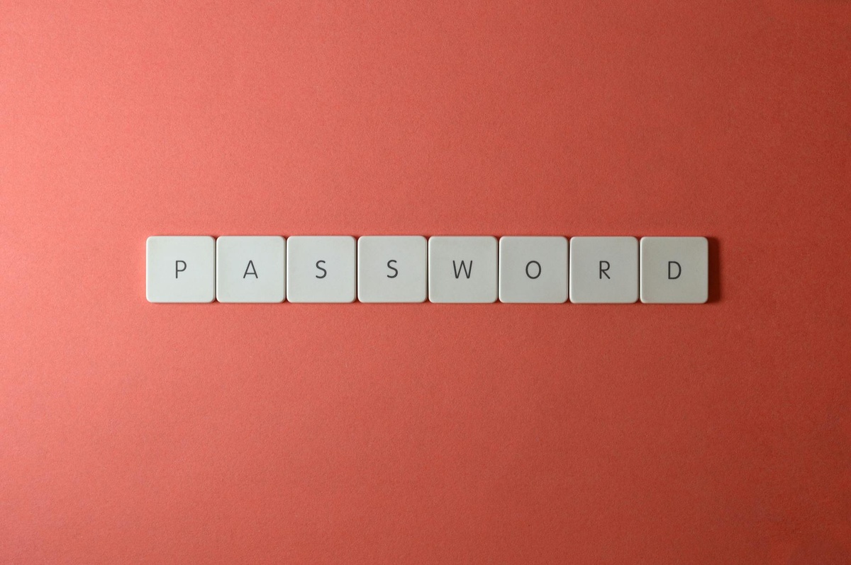 Dashlane Hack: Why Stolen Password Vaults Are a Bigger Deal When You’re Traveling