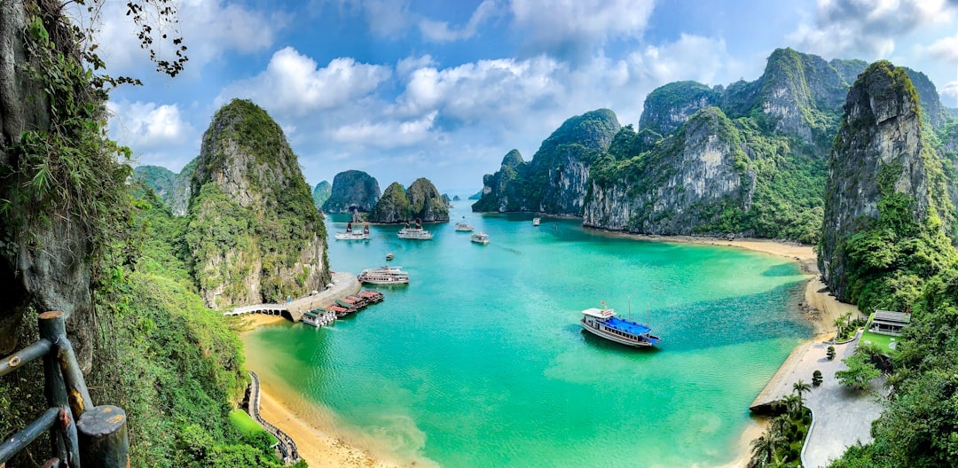 Vietnam North to South in 3 Weeks: Hanoi to Ho Chi Minh City Route, Sleeper Trains, and Budget Breakdown