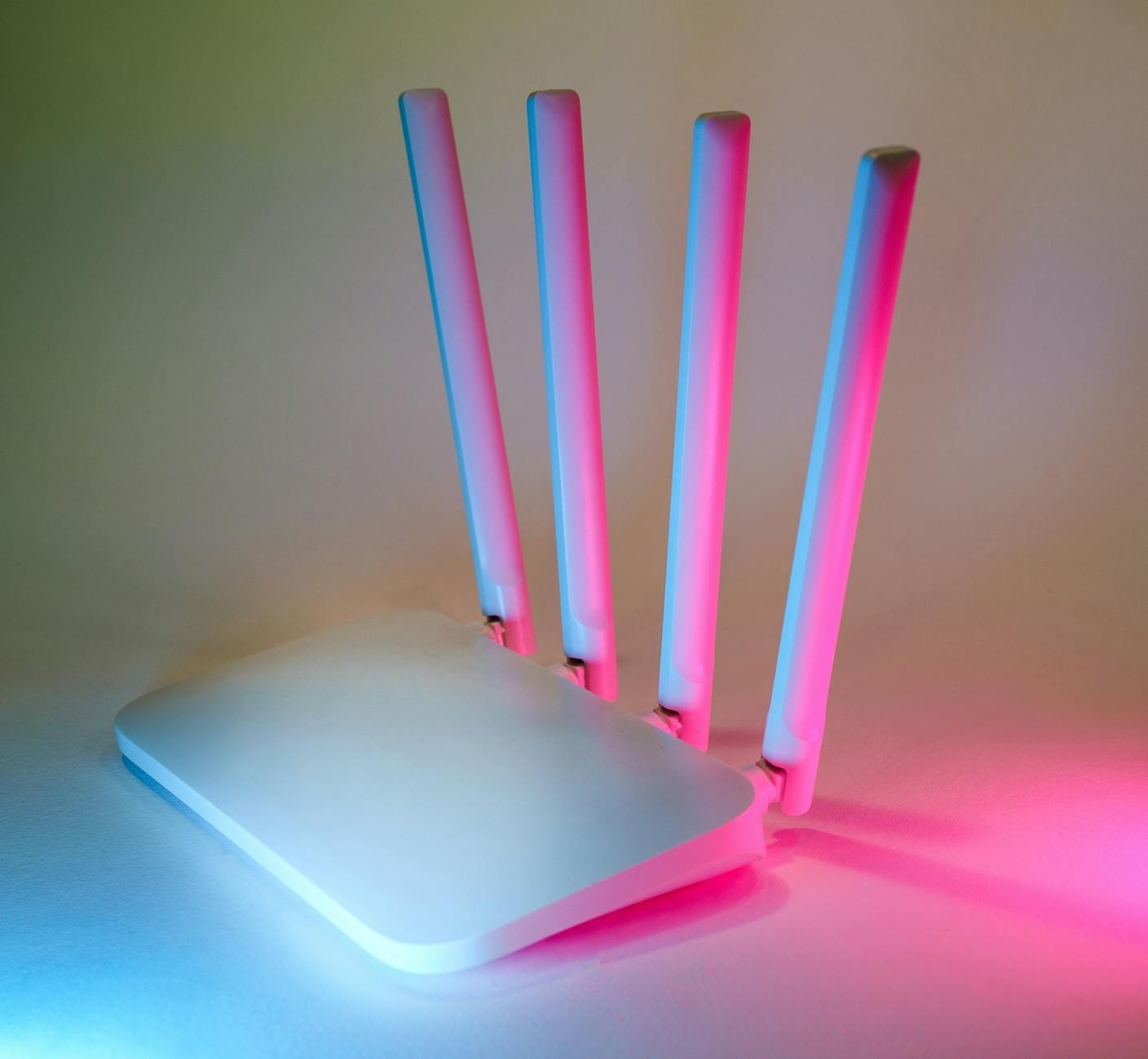 Wi-Fi Router vs. Mesh System: Which Is Best for You?