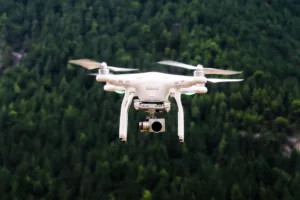 7 Ακριβές Λάθη στη Φωτογραφία με Drones που Κάνουν οι Luxury Ταξιδιώτες στην Ιταλία και τις Μαλδίβες (2026 Permit Rules, Πρόστιμα €1.000 και Εκπλήξεις από την Εποχή του Ανέμου)