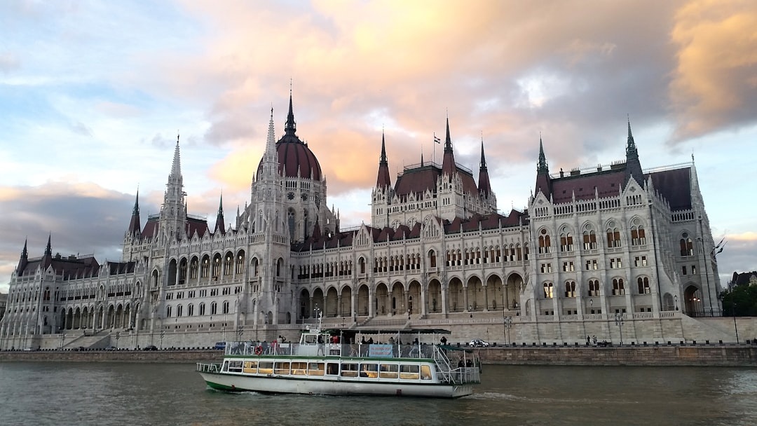 Are European River Cruises Worth It for First‑Timer Couples? A 2026 Data Breakdown of Danube vs Rhine 7‑Night Itineraries (Cabin Sizes, Excursion Inclusions, and Drink Package Math)