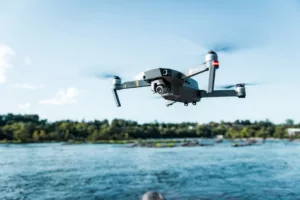 2026’da Drone Seyahati: Turistlerin Para Cezası Yediği Yerler (Japonya, Türkiye, Fas) ve Yasal Olarak Nasıl Kayıt Yaptırılır