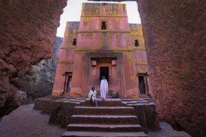Ethiopia’s Historic North in 10 Days: Lalibela, Gondar & the Simien Mountains (Permits, Guides, and Safety in 2026)
