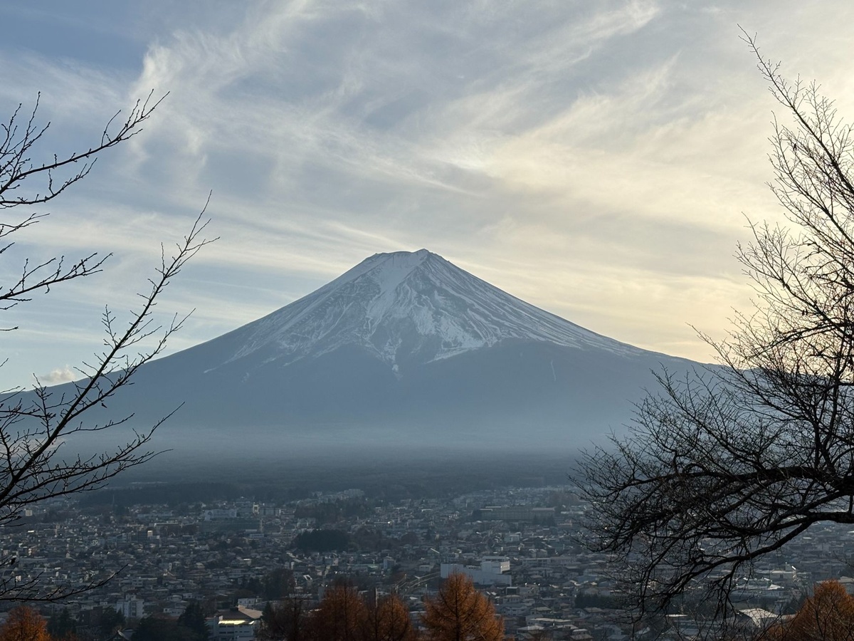 Dimentica il Monte Fuji quest’estate. Avventure meno affollate ti aspettano nelle Japan Alps e oltre