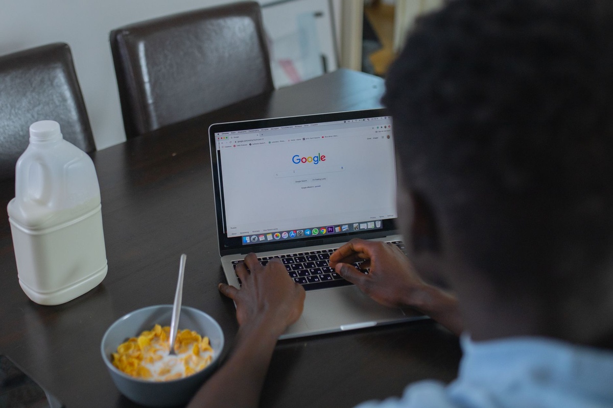 If you use Google, you’re training its AI. Here’s how to opt out.