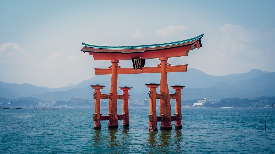 Japan Itinerary for 14 Days in 2026: Tokyo, Hakone, Kyoto, Osaka & Hiroshima With a Realistic Budget Breakdown