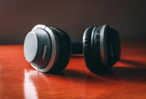 Skullcandy Crusher ANC 2026 Review: Bass που το νιώθεις, τώρα με Bose Noise Cancelling — Αξίζει να το πάρεις μαζί;