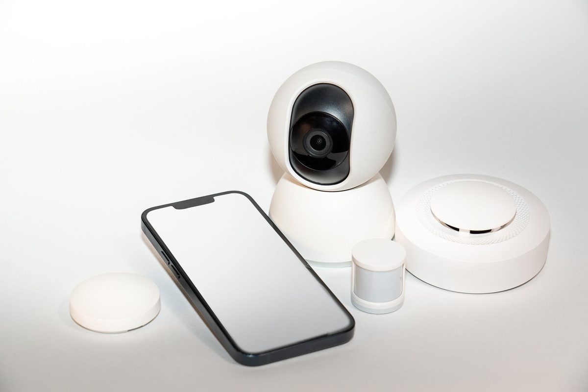 The Best Motion Sensors and Home Security Gadgets Without Cameras