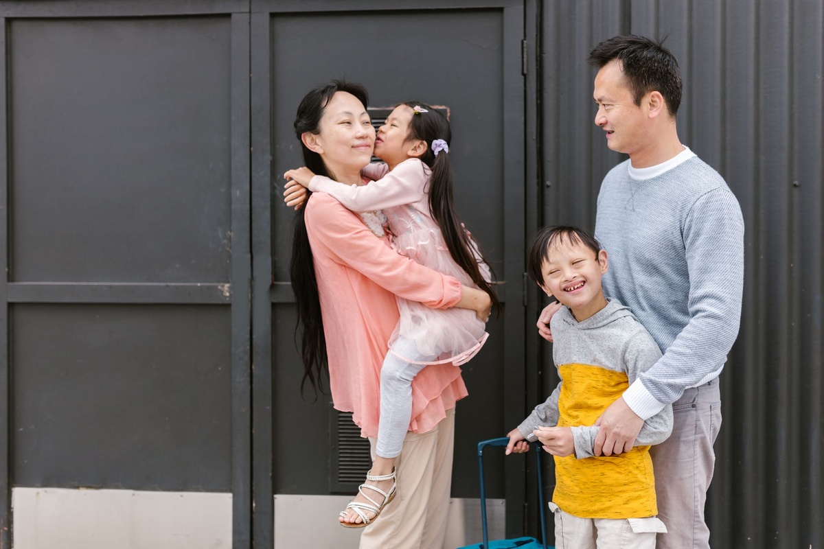 Why August Is the Smartest Month for a Family Mediterranean Ferry Instead of a Cruise: Cooler Adriatic Routes (Bari–Dubrovnik, Ancona–Split), Lower Emissions, and Kid‑Friendly Cabins