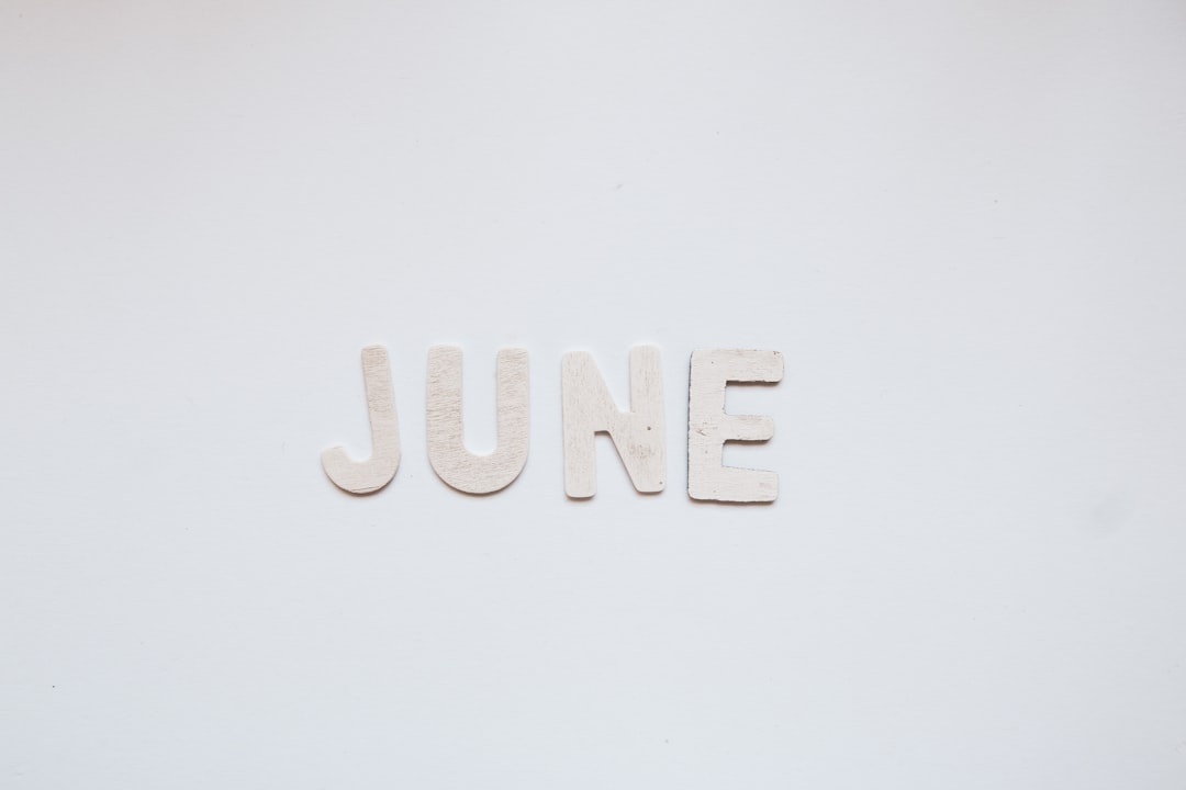 Why Winter (June–August) Is the Best First‑Timer Season for South Africa’s Garden Route — Whale Sightings, Lower Prices in Knysna, and Fewer Cape Town Crowds