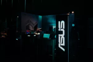 Asus ZenScreen OLED MQ16FC Taşınabilir Monitör İncelemesi: Aslında Yanıma Aldığım, Seyahat Dostu İkinci Ekran
