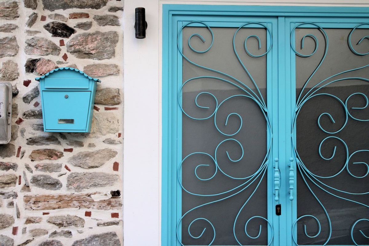 How Greece’s ‘door visa’ gives Turkish visitors easier entry to islands in the EU