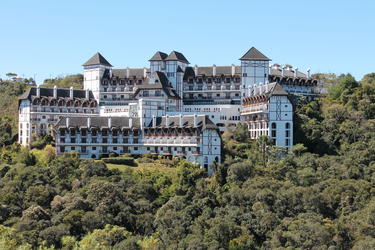 Romantasy Retreats: Castle Stays, Storybook Villages and Fantasy-Inspired Escapes for the 53% of Travelers Ready to Role-Play Their Favorite Book or Game