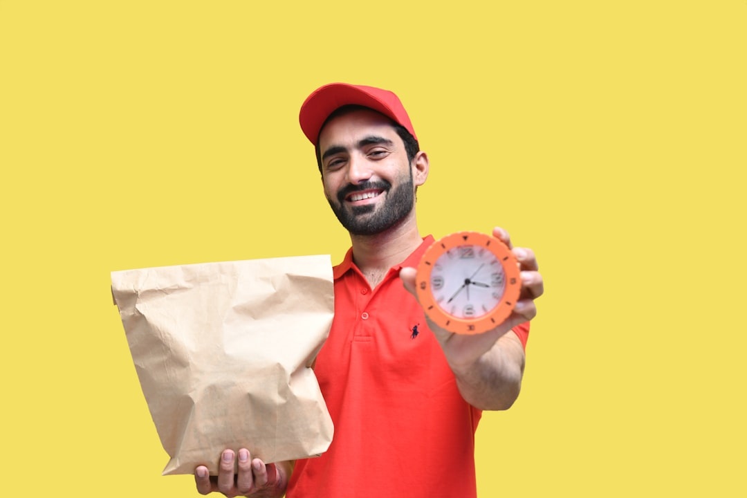 Pourquoi août est le moment le moins cher pour manger à travers Beirut avec 20 $ par jour — Guide accessible pour routards à petit budget entre street food de Hamra, balades sur la Corniche et astuces pour supporter 35°C