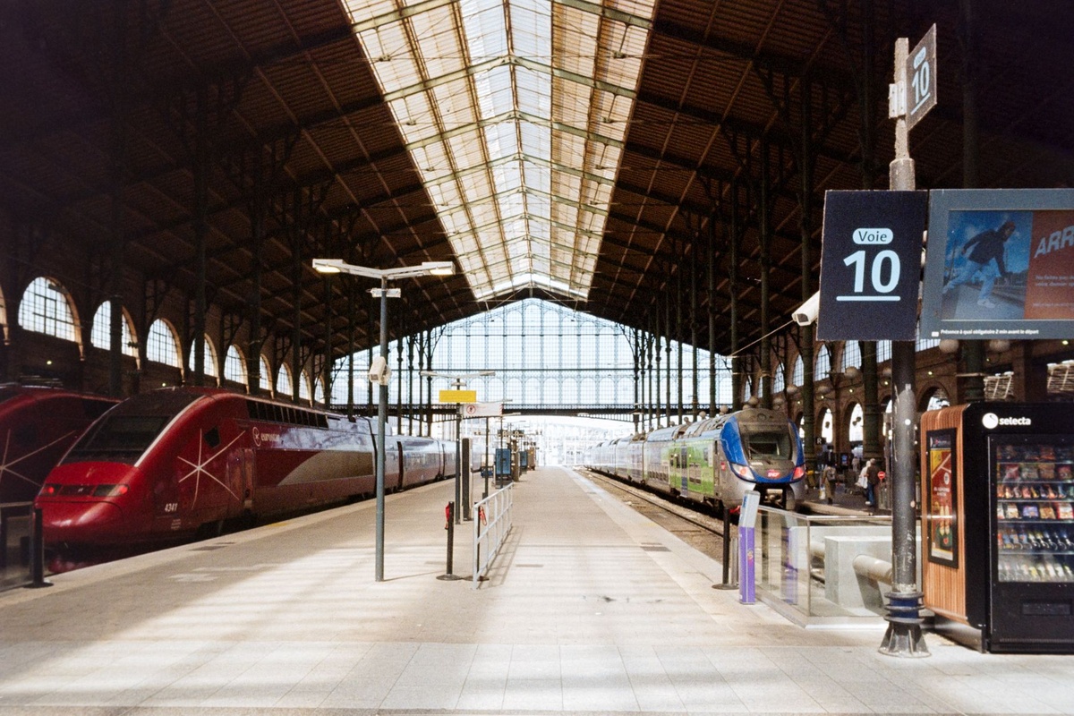 A First-Timer’s 10-Day Italy Train Itinerary: Milan–Venice–Florence–Rome–Naples Fares, Travel Times, and CO₂ Compared With Flying and Driving in September 2026
