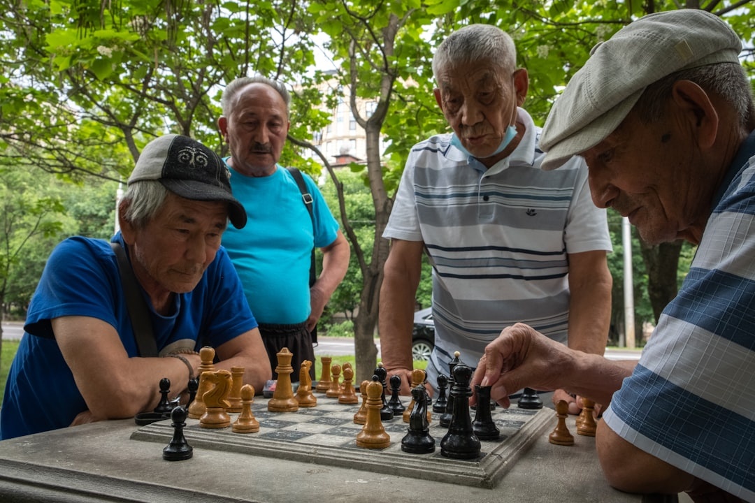 Les hébergements atypiques d’Almaty pour les seniors en 2026 : comparaison axée sur les données des sanatoriums soviétiques, des yourtes de montagne et des hôtels-boutiques Kok-Tobe selon le prix, les escaliers et le temps en taxi