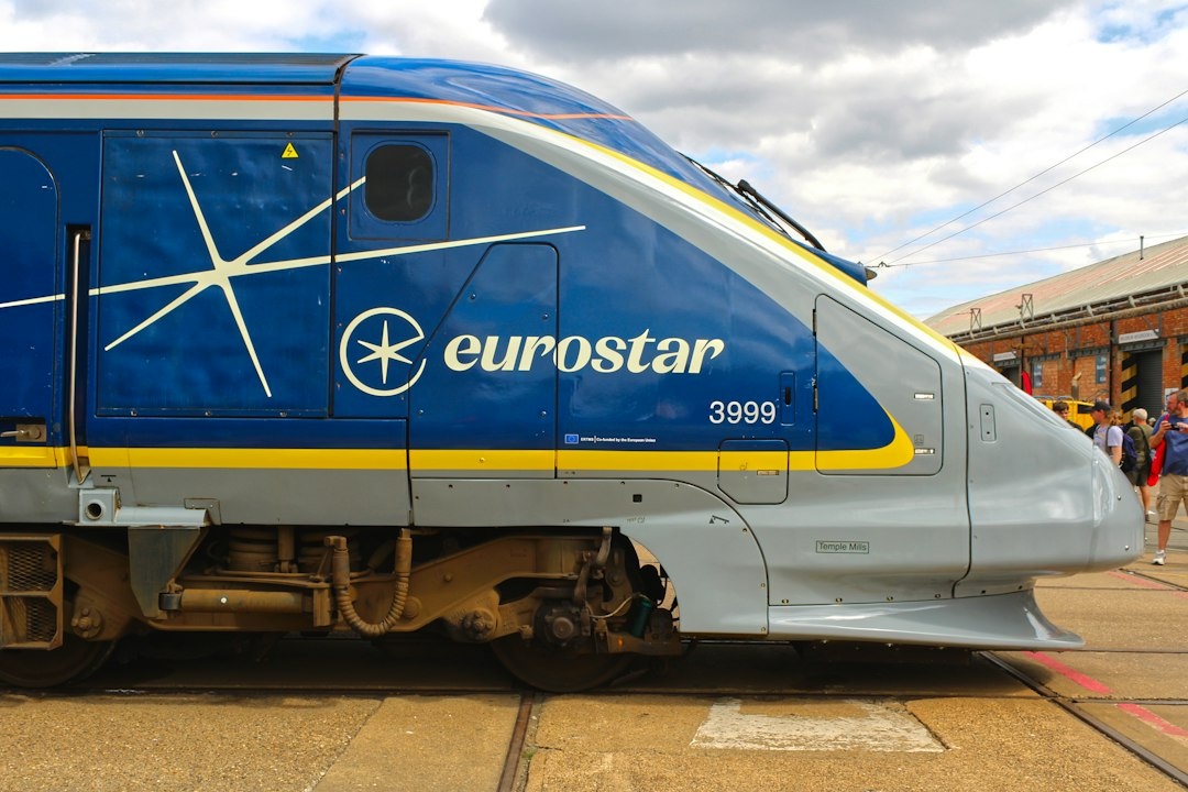 Are European Night Trains Worth It for First-Timers? A 2026 Data Audit of Sleeper Fares, Usable Travel Hours, Delays, and CO₂ on Eight Routes