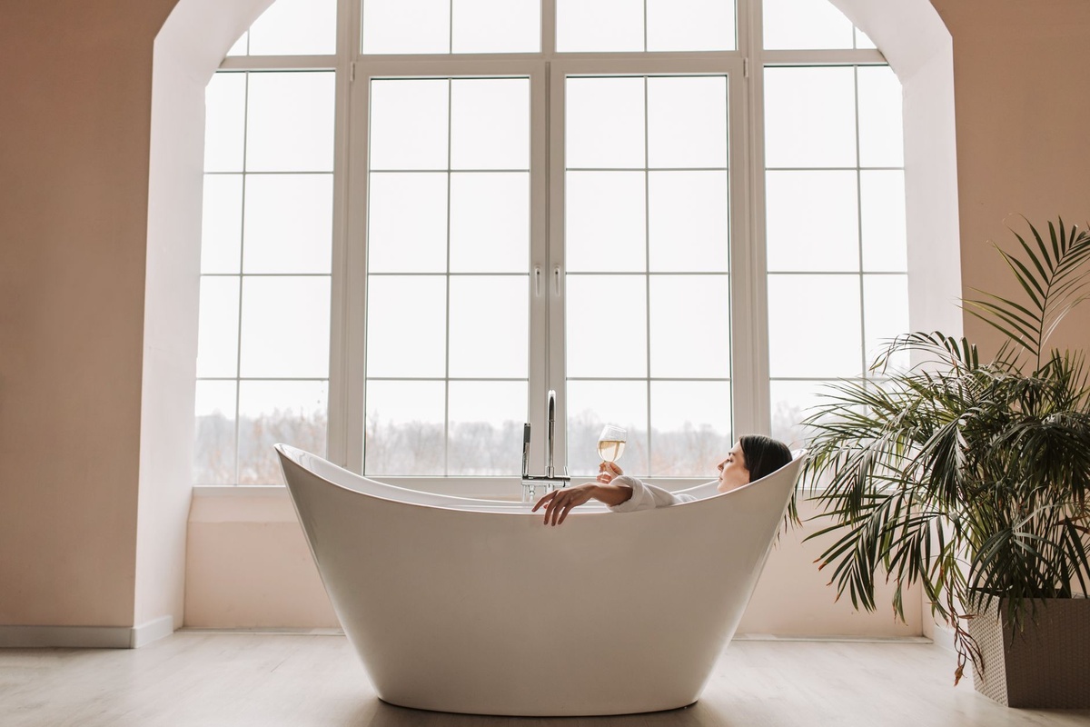Are Overnight Wellness Spas Worth Traveling For Alone? A 2026 Data Comparison of Seoul Jjimjilbangs, Japanese Onsen Inns, and Budapest Thermal Hotels by Sleep Quality, Safety, Treatments, and Price
