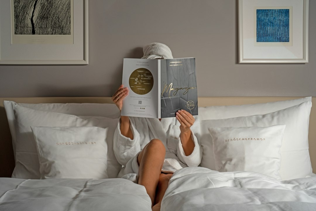 Are Overnight Wellness Spas Worth Traveling For Alone? A 2026 Data Comparison of Seoul Jjimjilbangs, Japanese Onsen Inns, and Budapest Thermal Hotels by Sleep Quality, Safety, Treatments, and Price