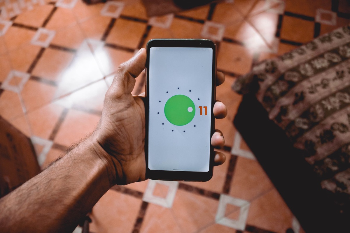 Google’s Android update tackles motion sickness, accessibility, and more