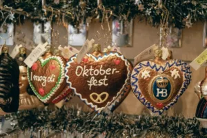 How to Attend Munich Oktoberfest Alone Safely: A Step-by-Step 2026 Guide for Solo Women