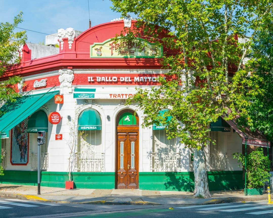 How to Build a Solo Buenos Aires Food Itinerary in September: A Step-by-Step 5-Day Route With Spring Weather, Parrilla Reservations, Market Days, Rainy-Day Swaps, and Daily Costs