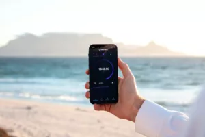 How to Record Your Screen on Any Phone: A Traveler’s Guide